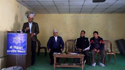 शिक्षकसँगको सम्झौतामा आफ्ना माग नअटेपछि आन्दोलनमा उत्रिने पालो विद्यालय कर्मचारीको